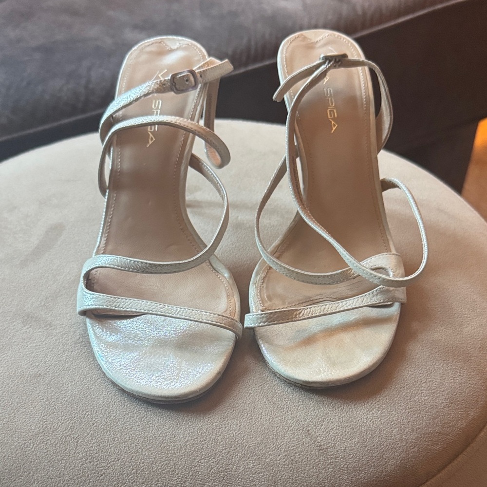 Via Spiga Elegant Silver Heels